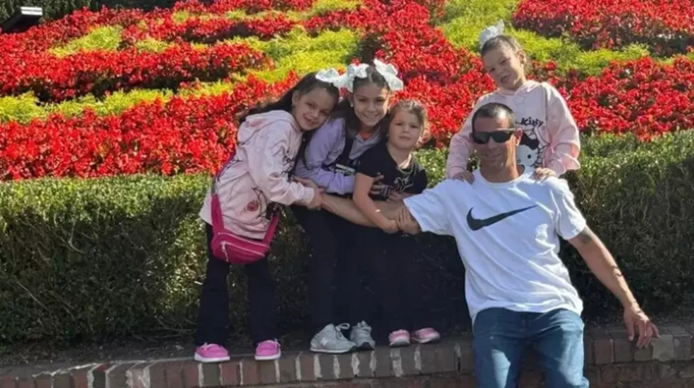 Woodbine Dad of 4 Young Daughters Seriously Injured in Crash